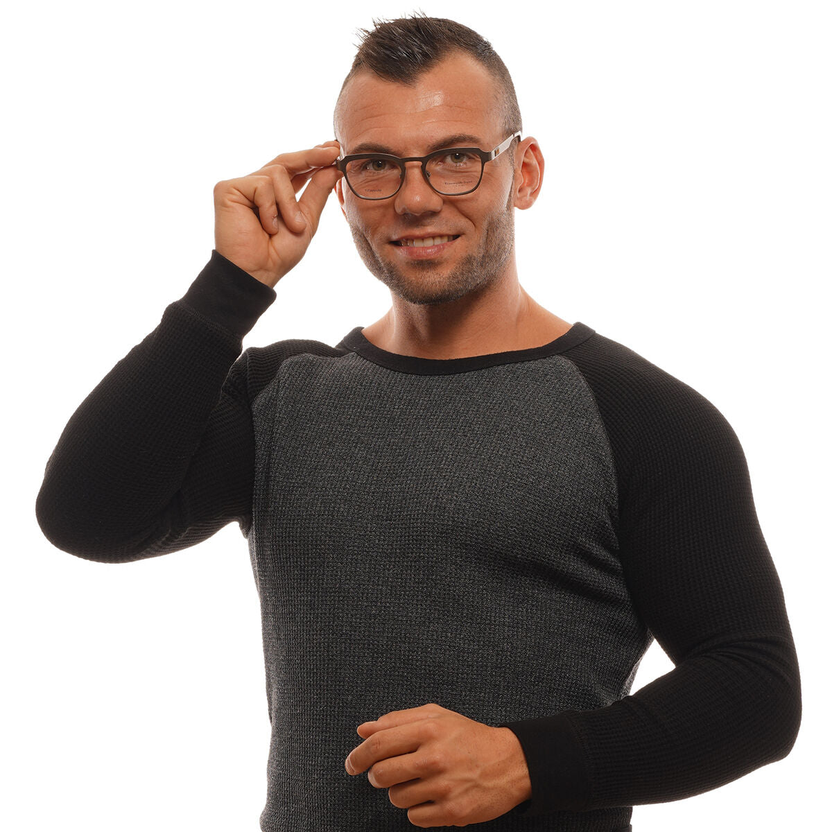 V6H9F185856733B17DF5528BE0A5A00603FR4015743P4