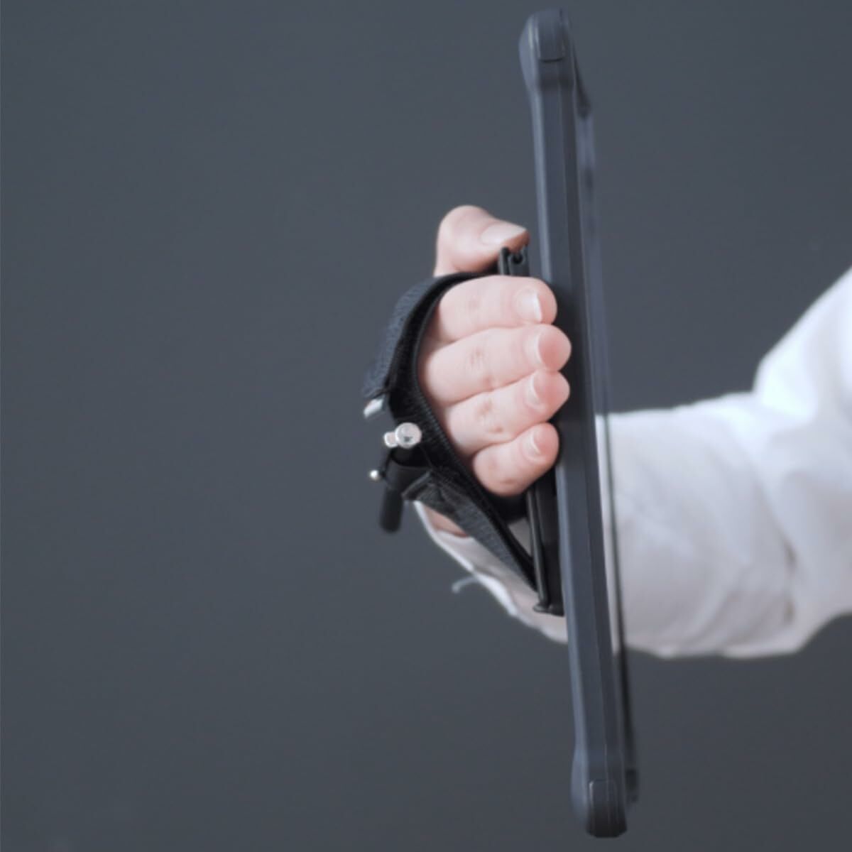 V4HB8FA3E91C826E6AF77786E9B4037AD07R4502486P2