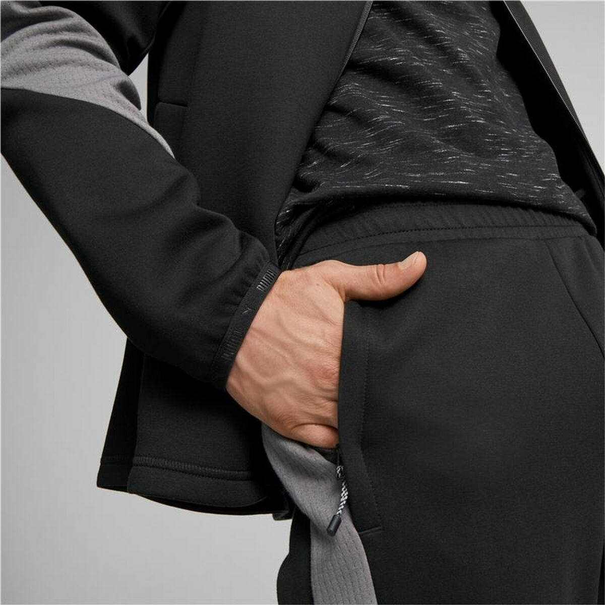 V5H5317346D217A1087C22C872885A083CDR2562042P5