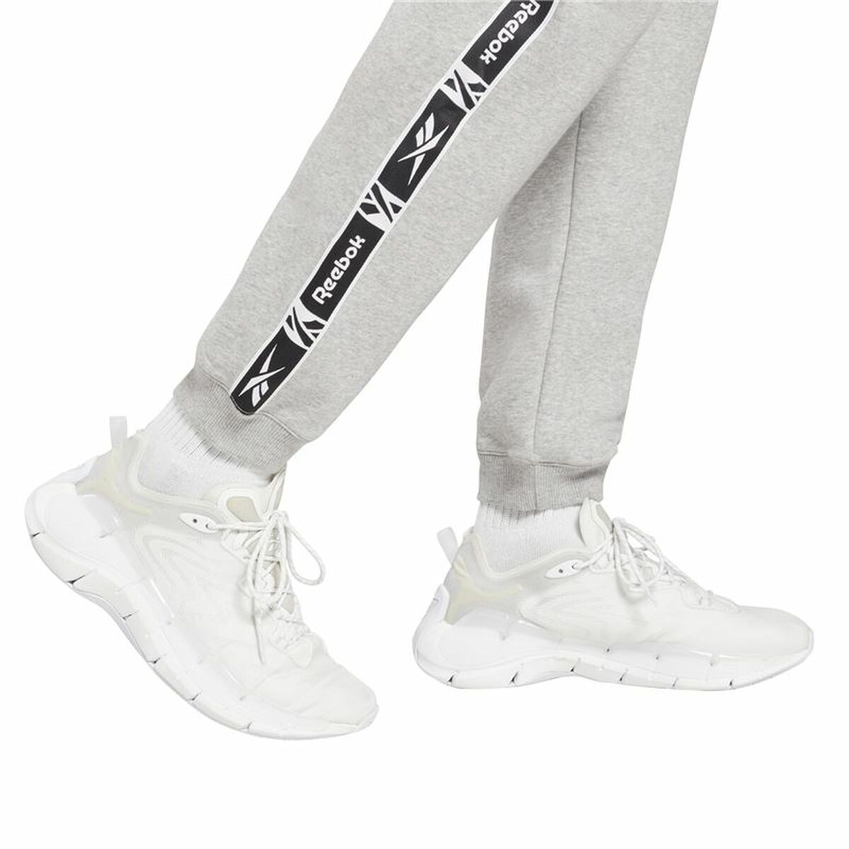 V2HFB3F7771C91D37BF53AAE7A8D6E25AC1R5526147P5