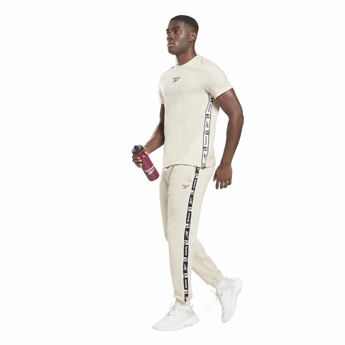 V7H7B457F8372DAB0FAB16891F1C3F5AE0FR4765320P6