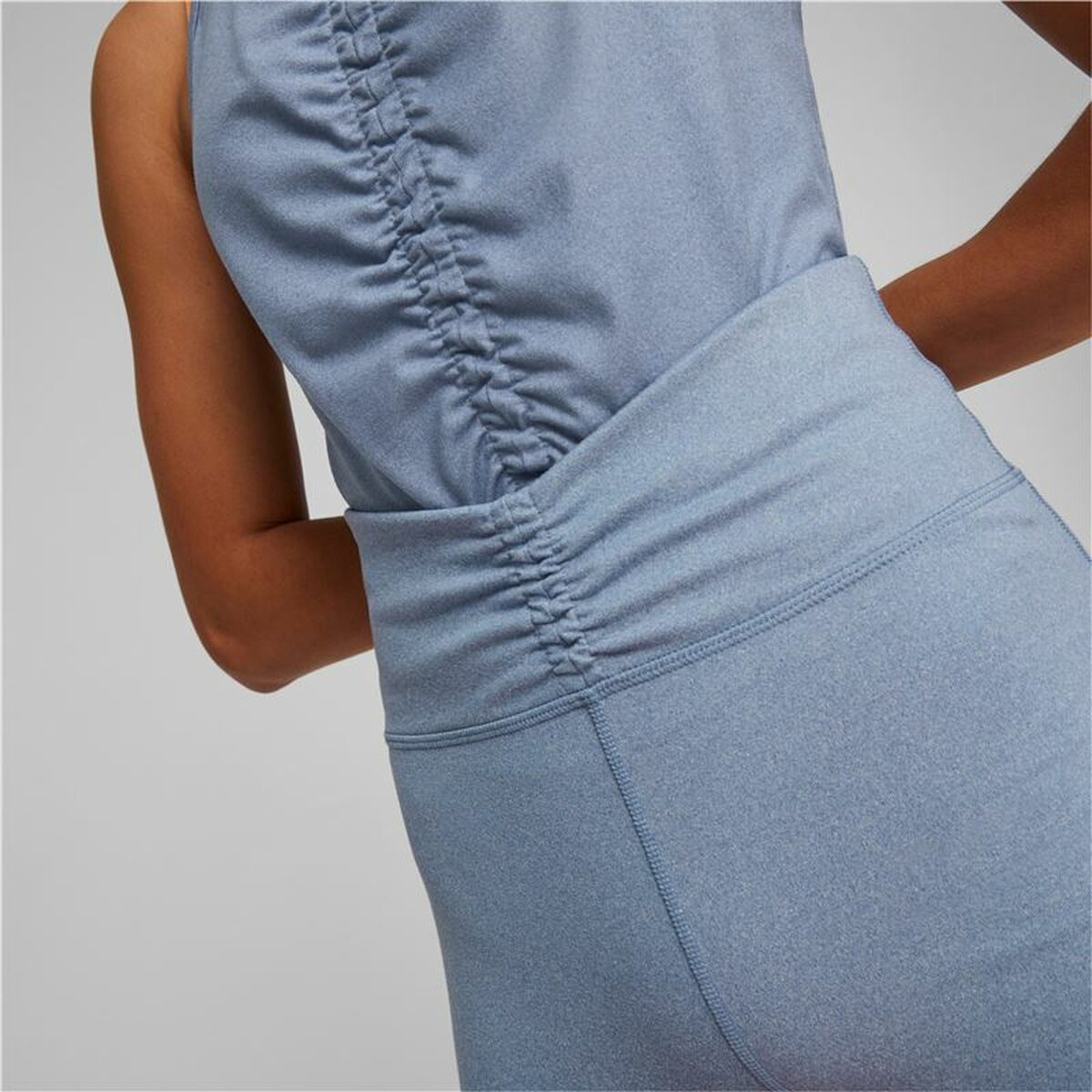 V7HE737EB4B04CAF89DFE377621D62CA86FR4769500P7