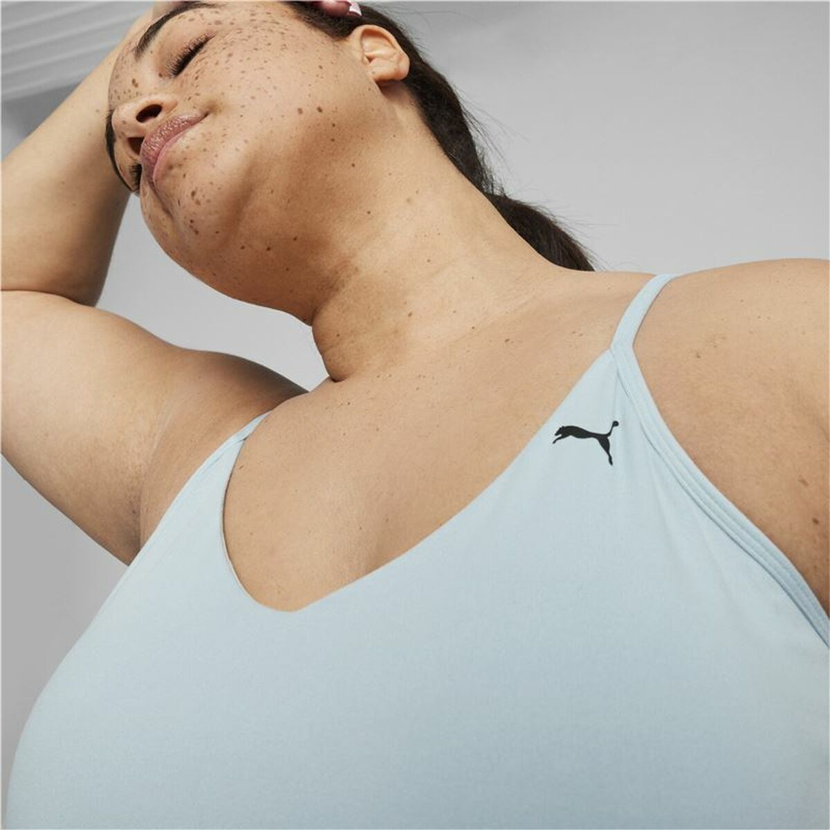 V3H0BCFB79805E6313FE197BF6A7ECDCF6FR4722076P4