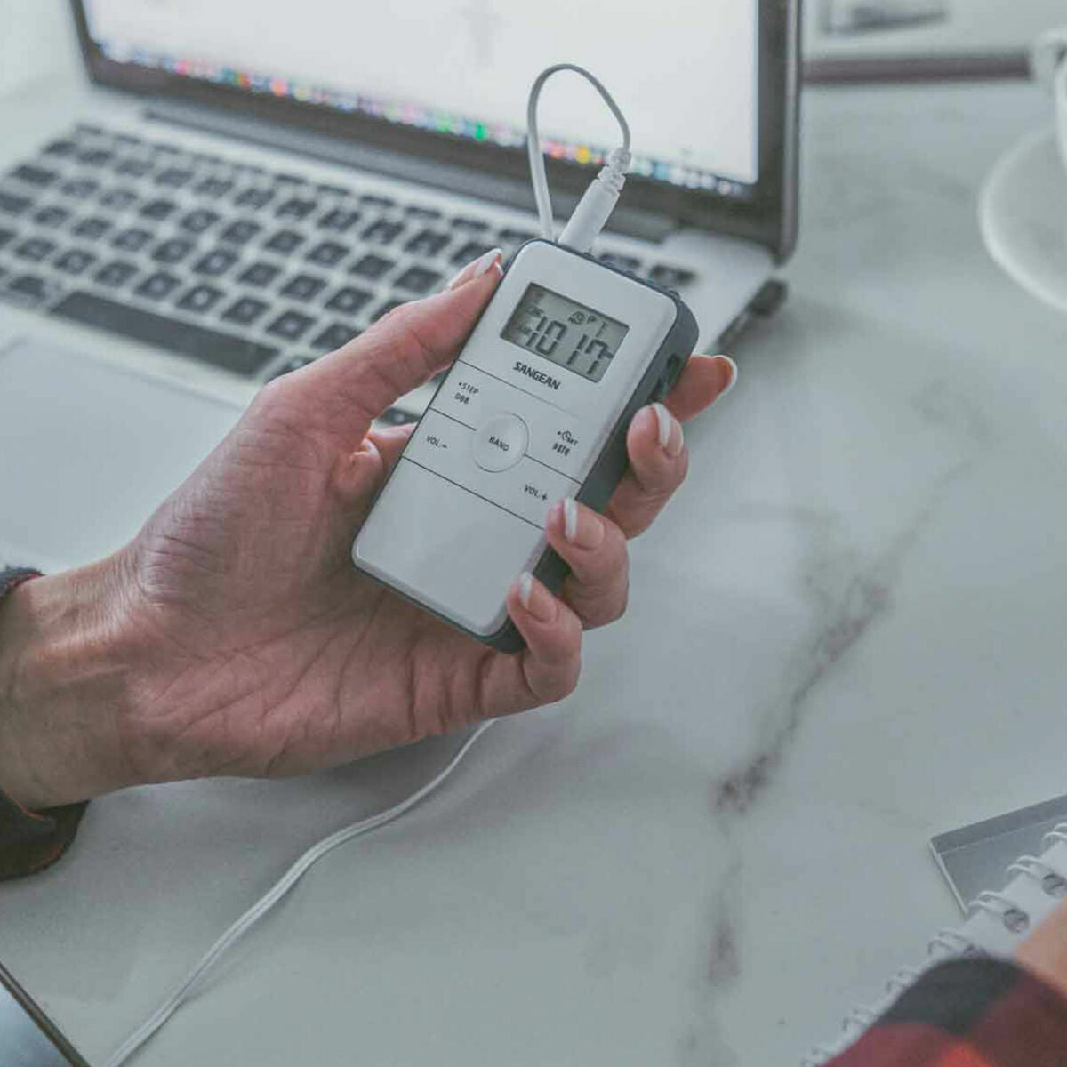 V3HFFA6577B666B11A107D975A9C3B02DF9R5689092P7