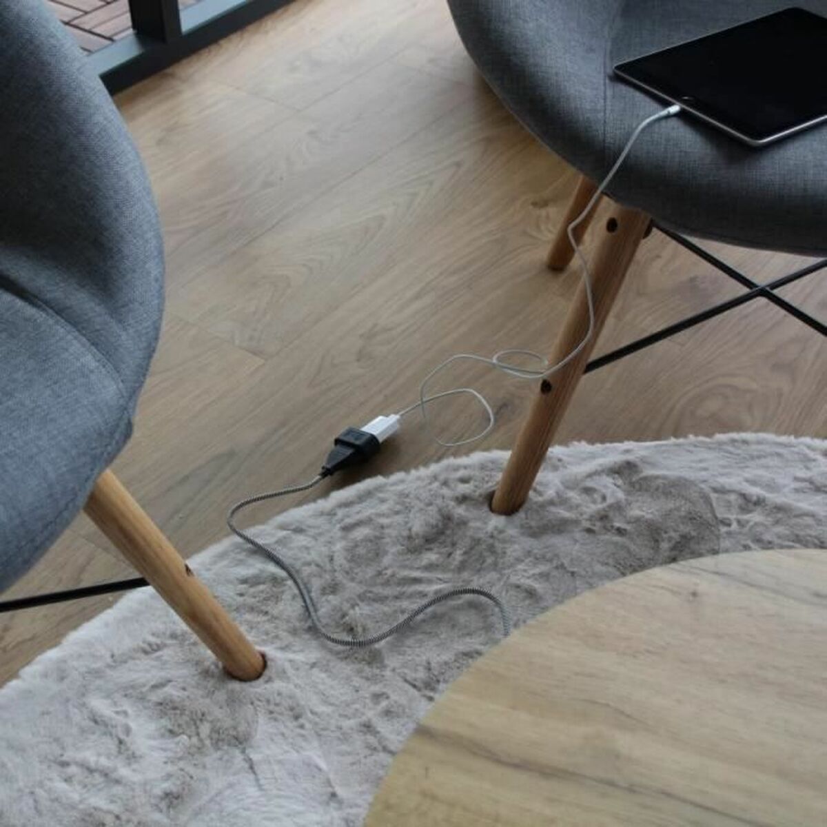 V6H4913EE3C76CA537E334E17A237DCF0CAR3441411P5