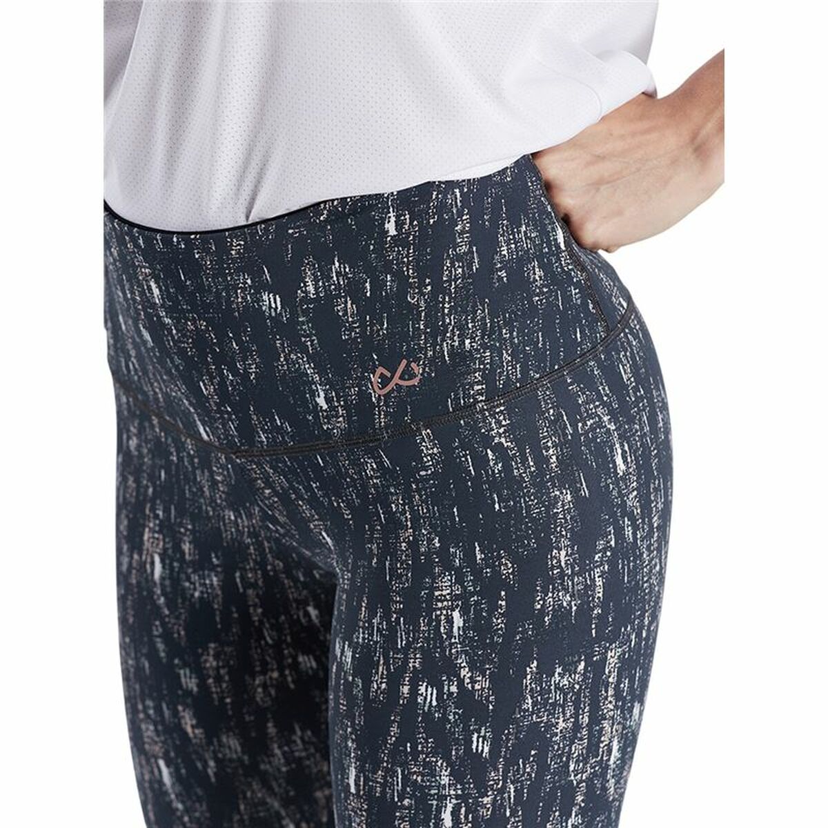 V4HD3575E9B52AD3D85889B295FD7AC678AR5469984P4