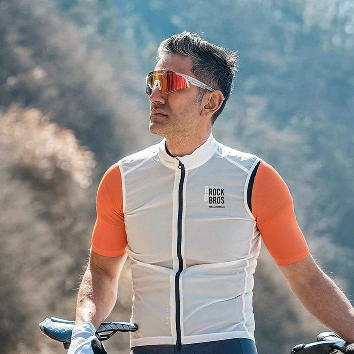 V3H15594684797576BD4AD5F5D149C55C4CR6468228P5