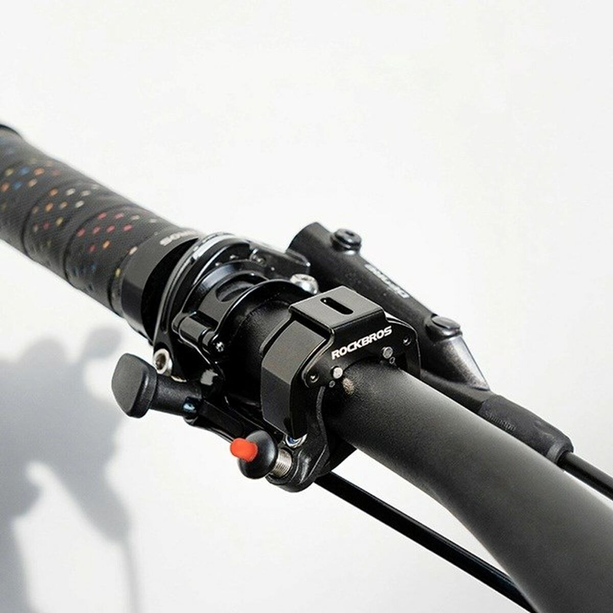 V3HFC2DA0EAE8F4A0F7E4B69652F45EAF2FR6465021P2