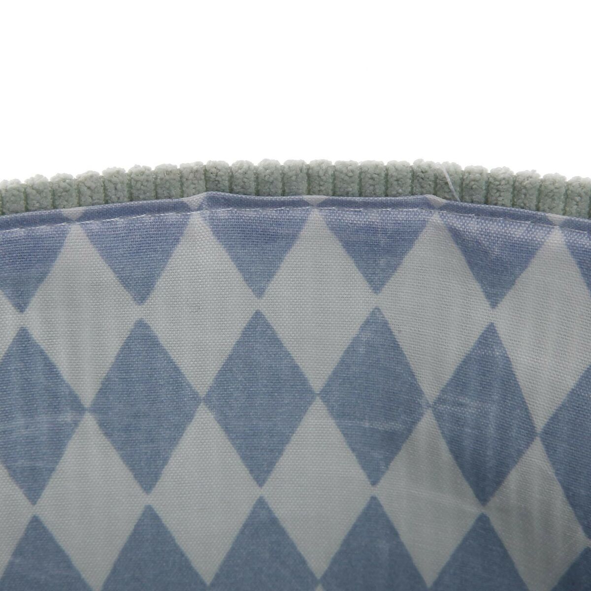 V4HACB5703A158C8CD2EF3F09E02ECE67A6R6468730P2