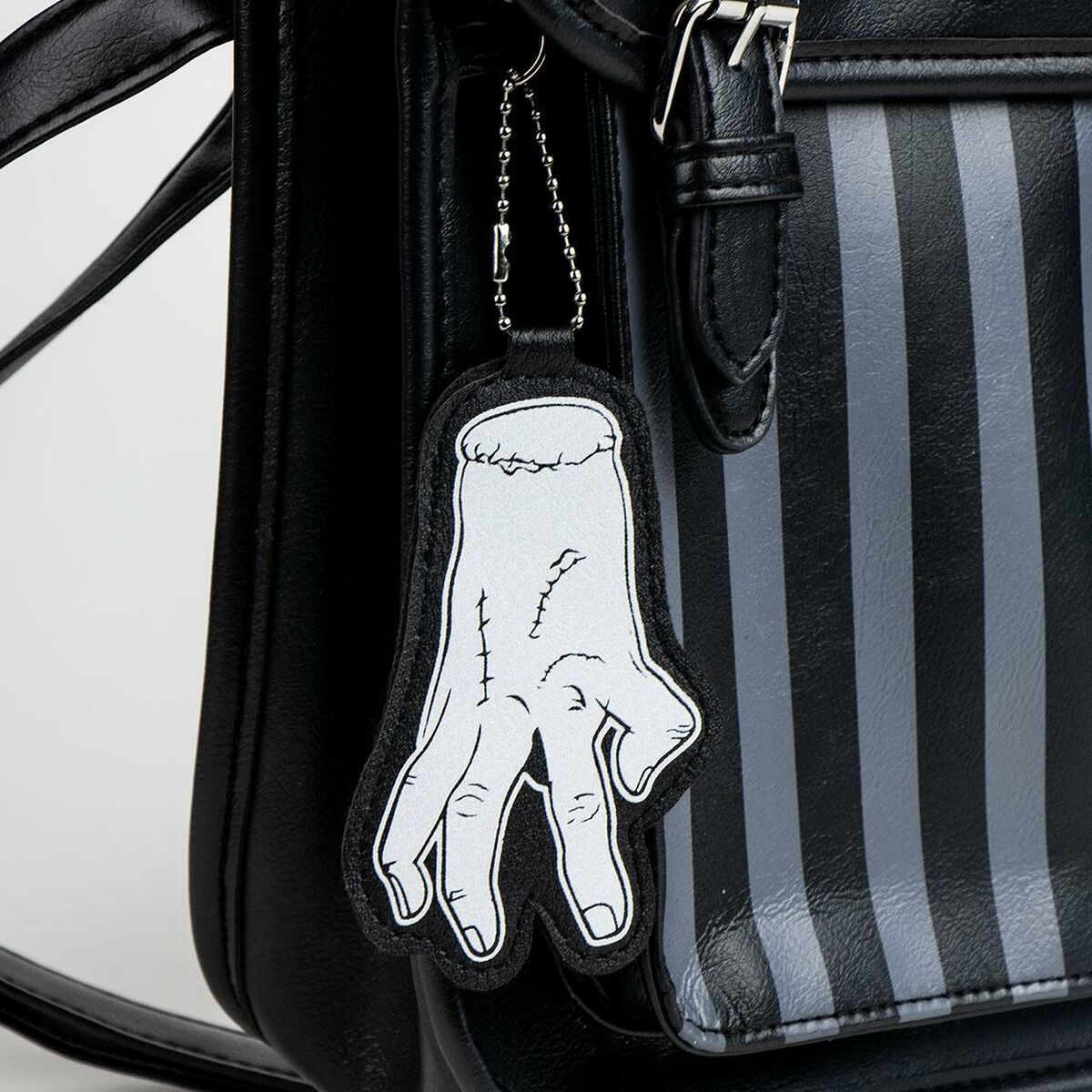 V2H34BC1A8381329D40CE3B65BC84551FBAR5052903P3