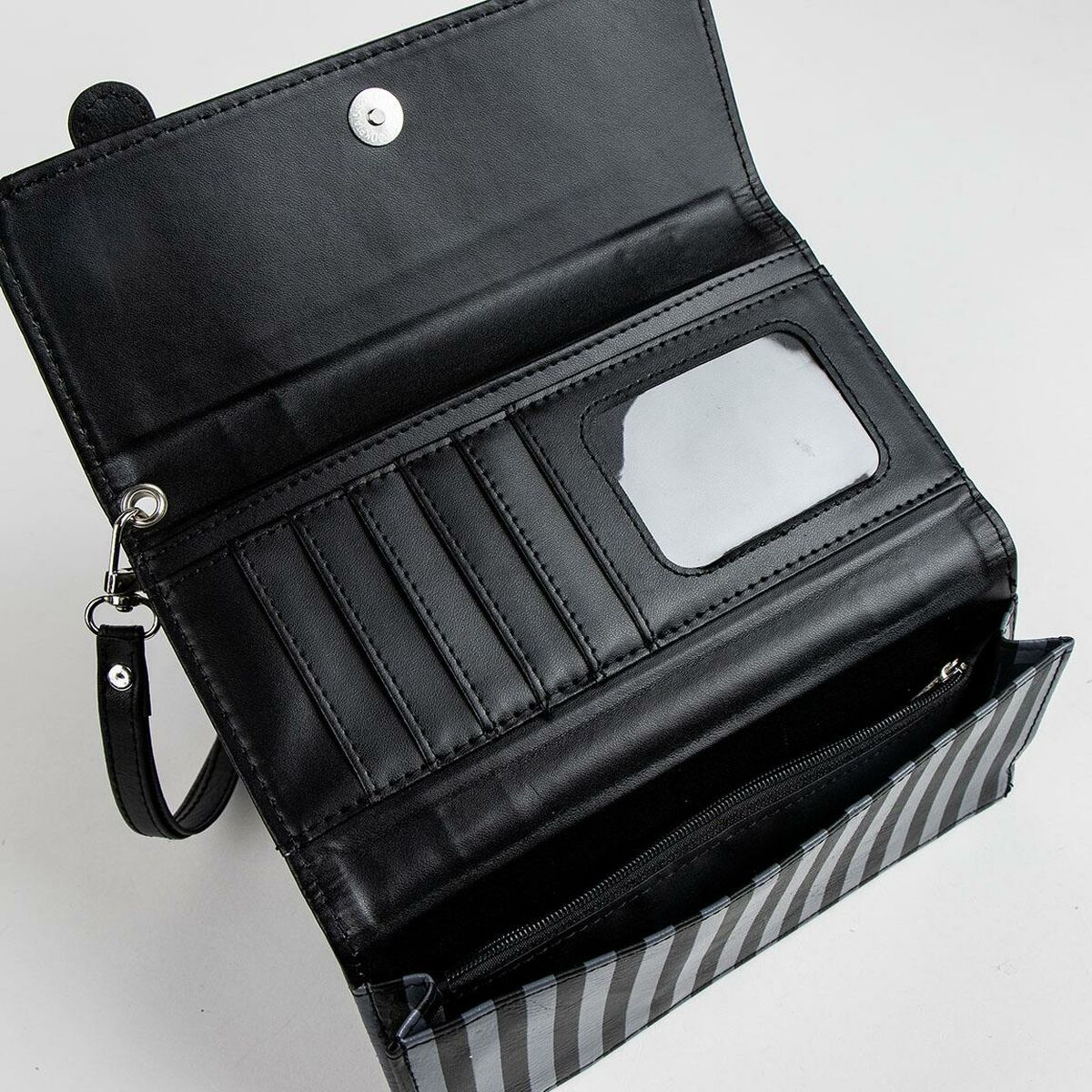 V3HCB5A889920C031B0AA9619805BA9F2C8R4883457P2