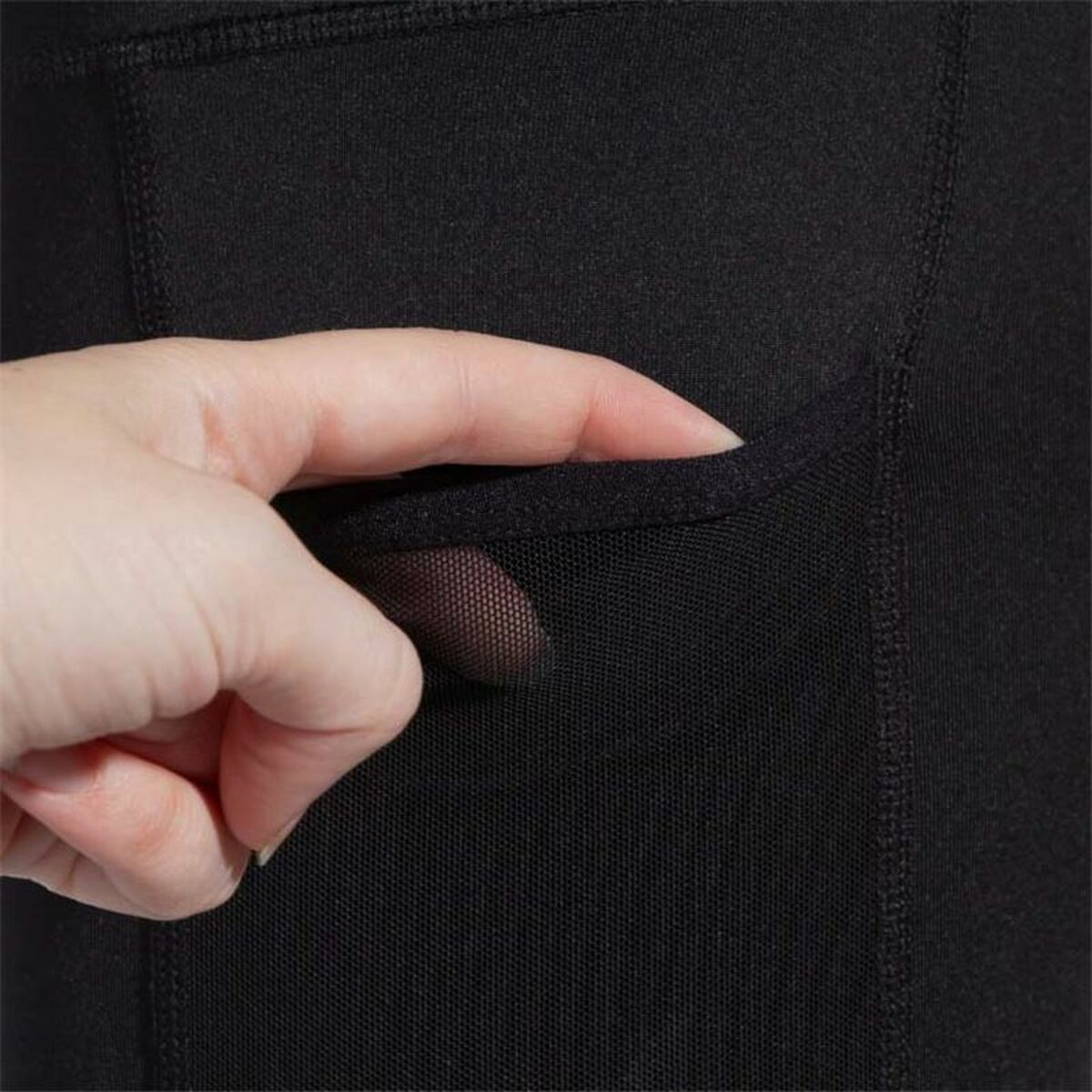 V4H794A3CE6E0A534D59DE2836E22870A1ER5470190P5