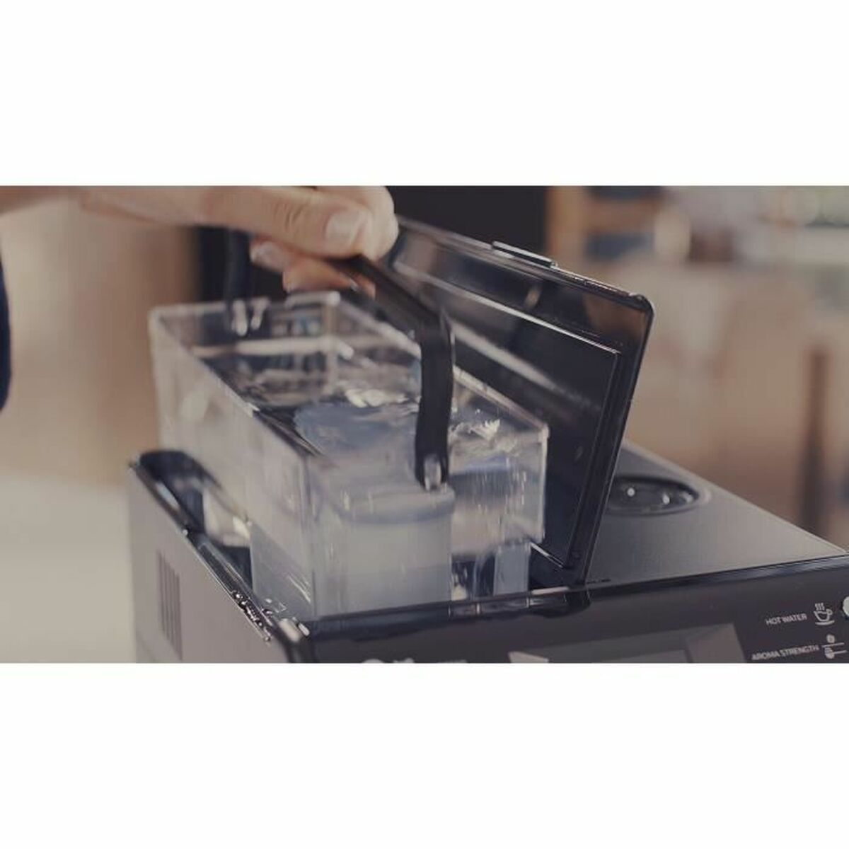 V5HDE622C70920D390E3A6C2109BA51FF1AR6854173P6