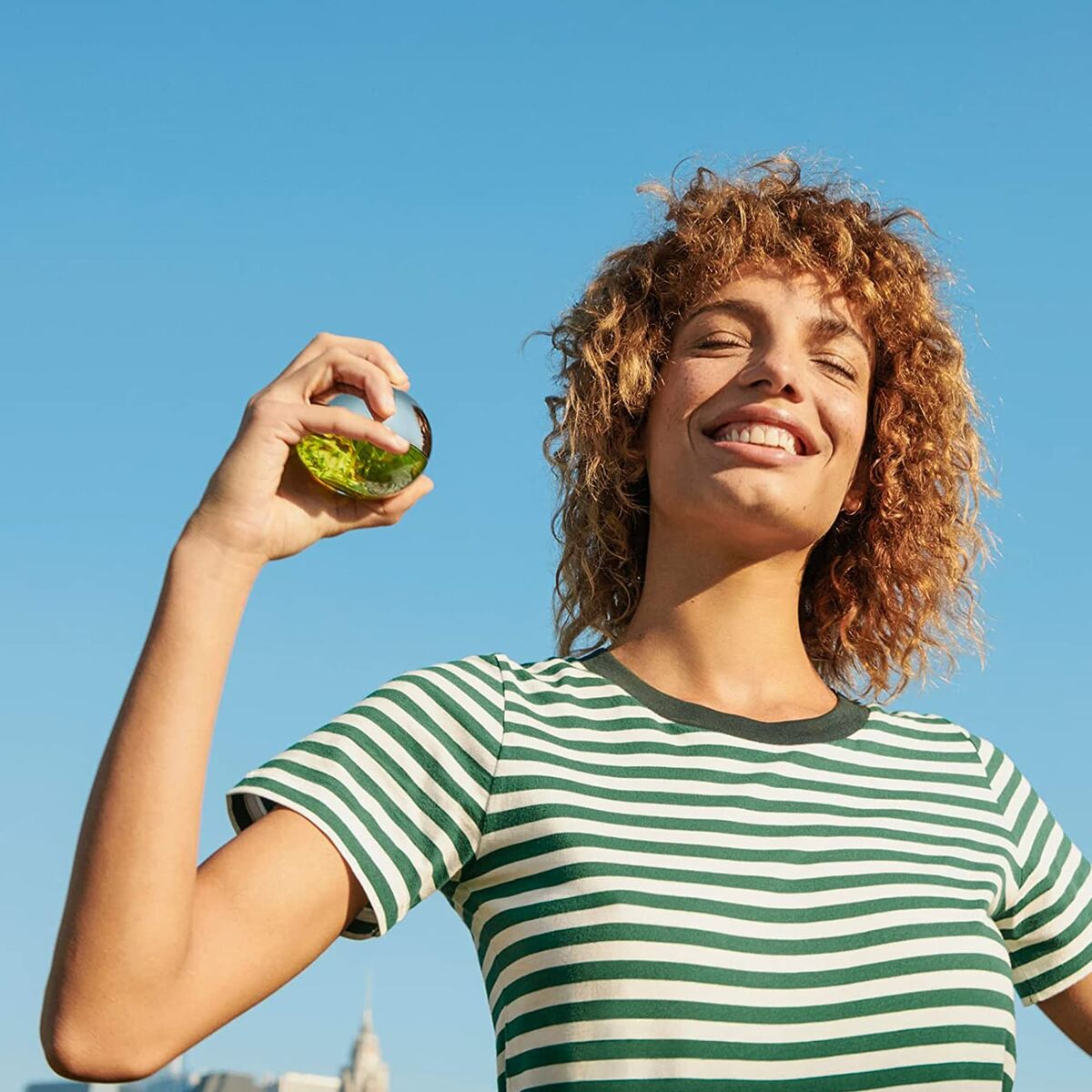 V3HE90449FAD2BA9A74712605CD548BFC4CR5674597P4