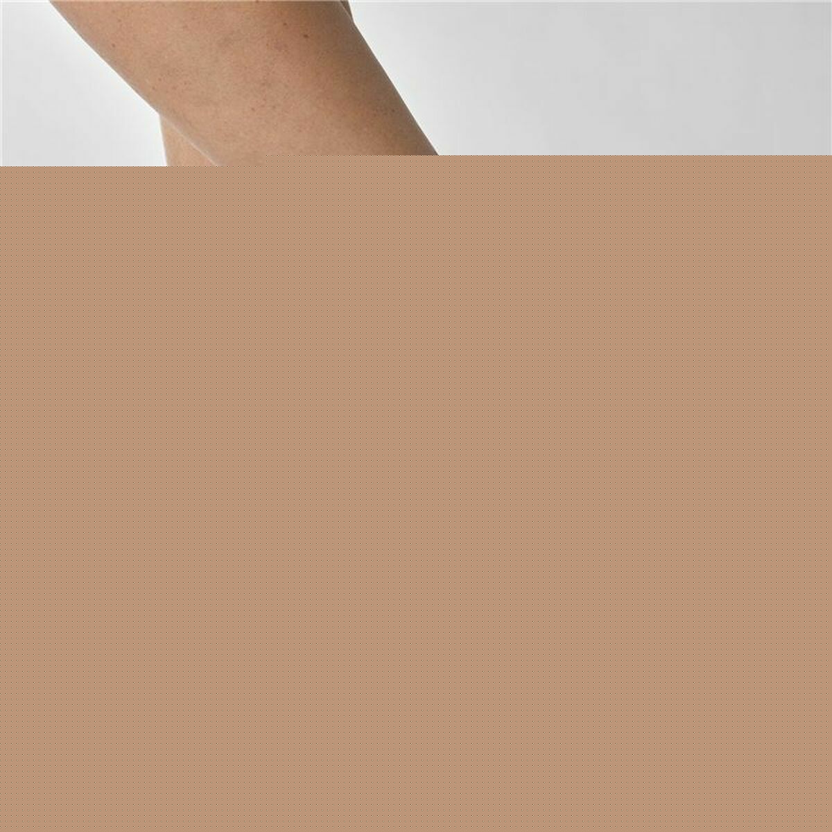 V6HE736F70748E7C539FB9877F0CD5B916CR3916270P7