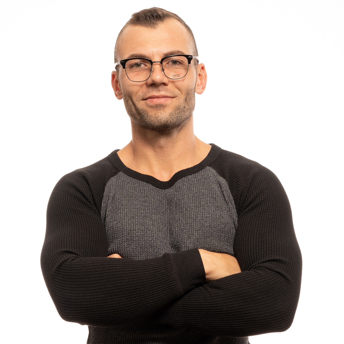 V5H00242E5DEEE006B09001A05541C199D5R3700732P5