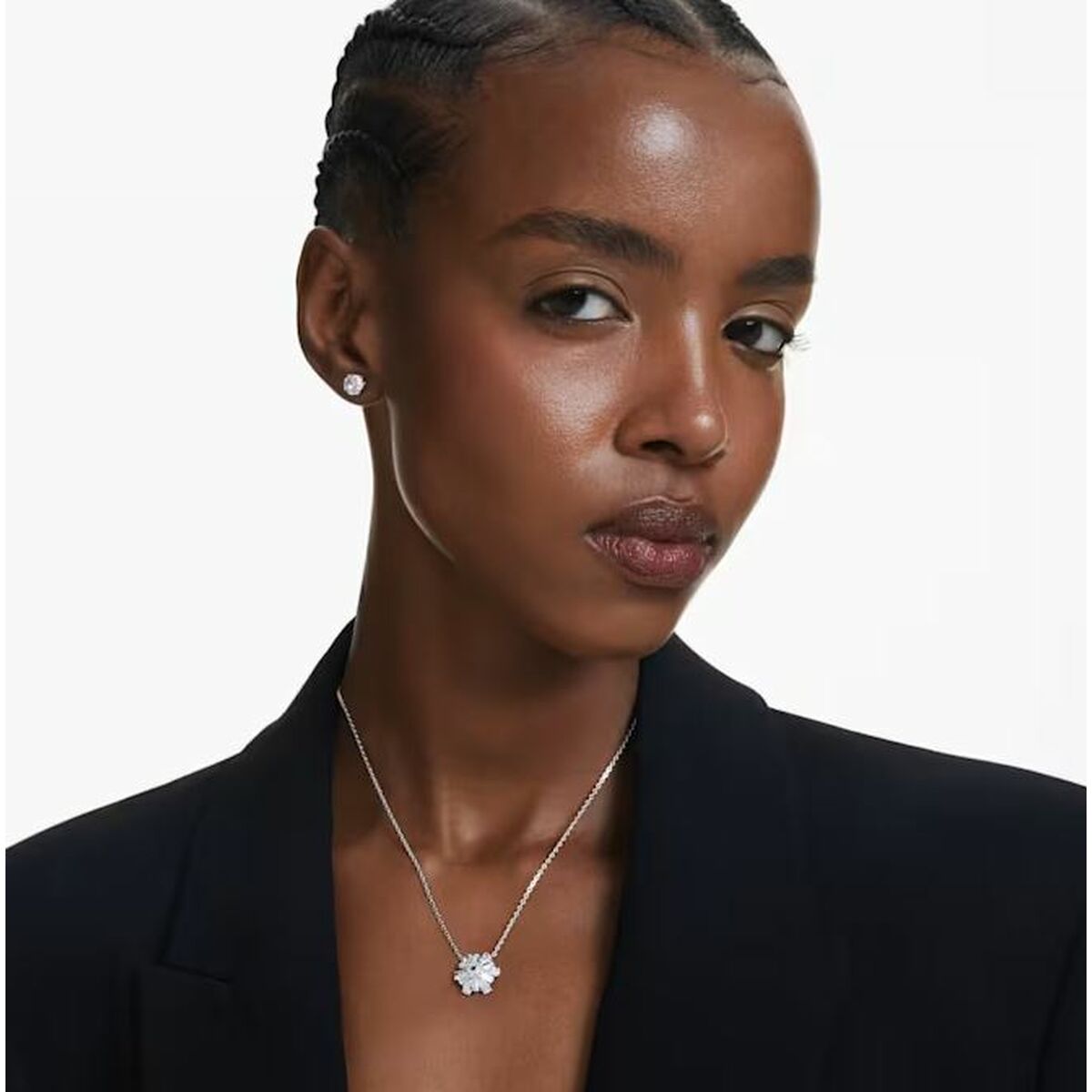 V2H95FB3D514BB6211FD23C070FD62B305ER5752301P2