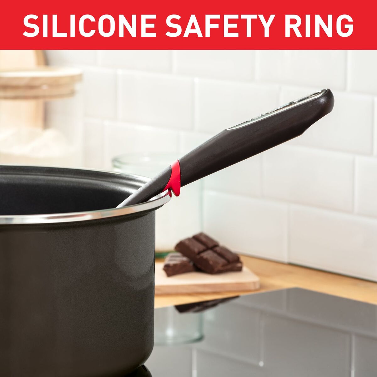 V2HE670AF1429B06AD391852729B241615DR6765105P7