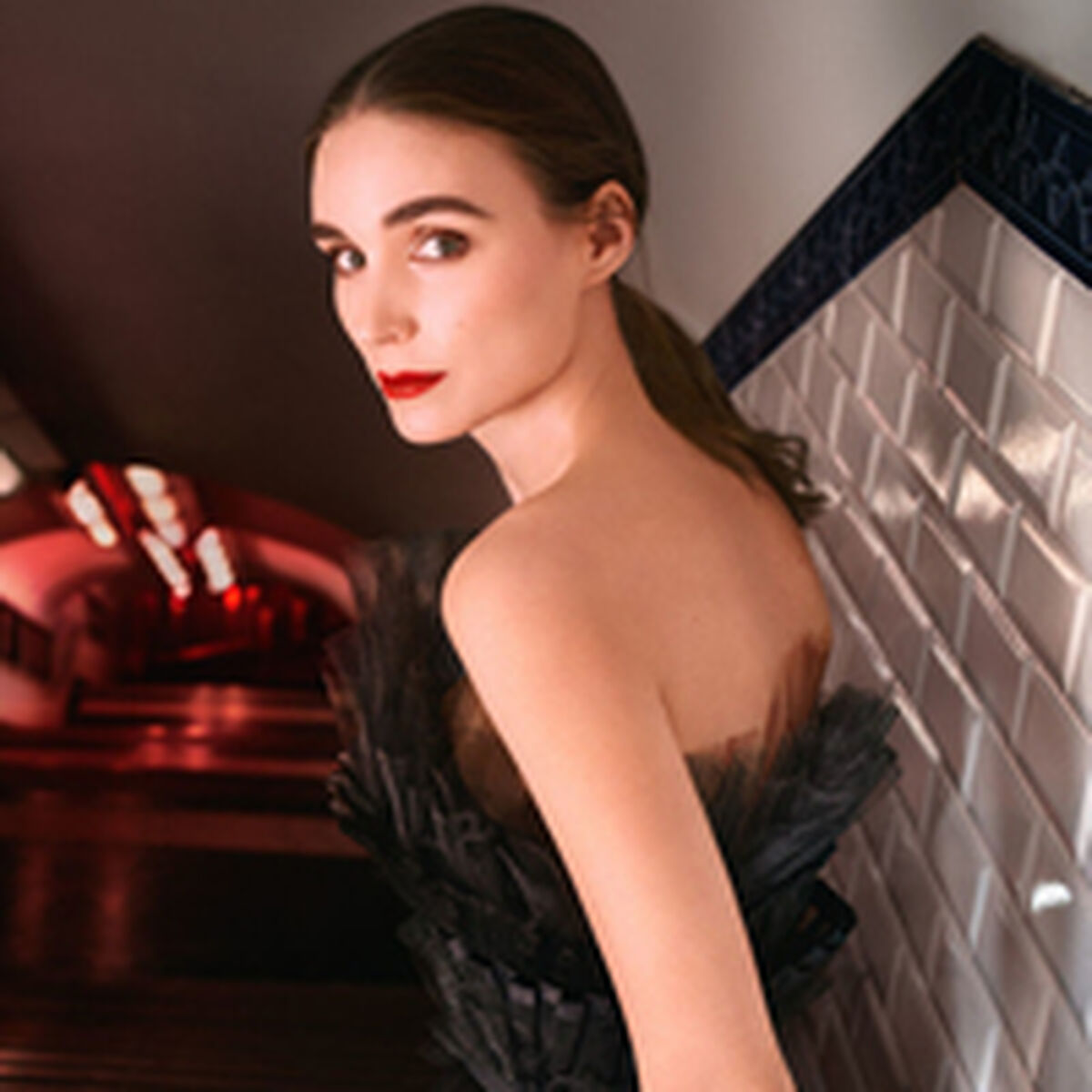 V3H5EB1D1F38796F5B02E200642814935C9R5306335P9