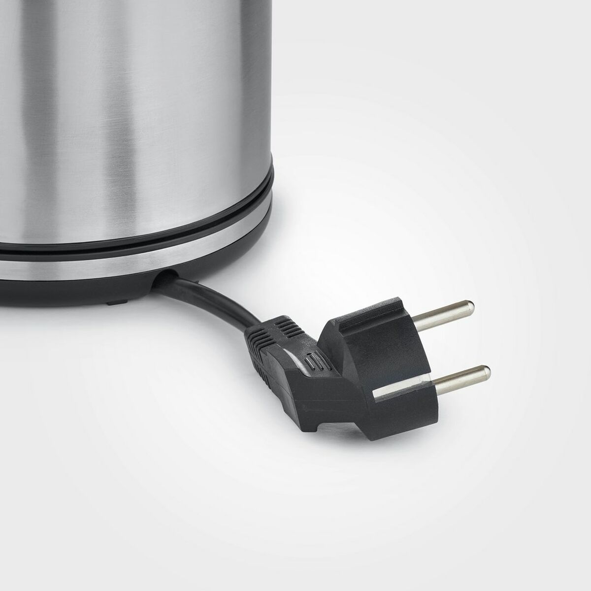 V7HEE9315A1E44346D001B497DC30B2FA27R6511641P4