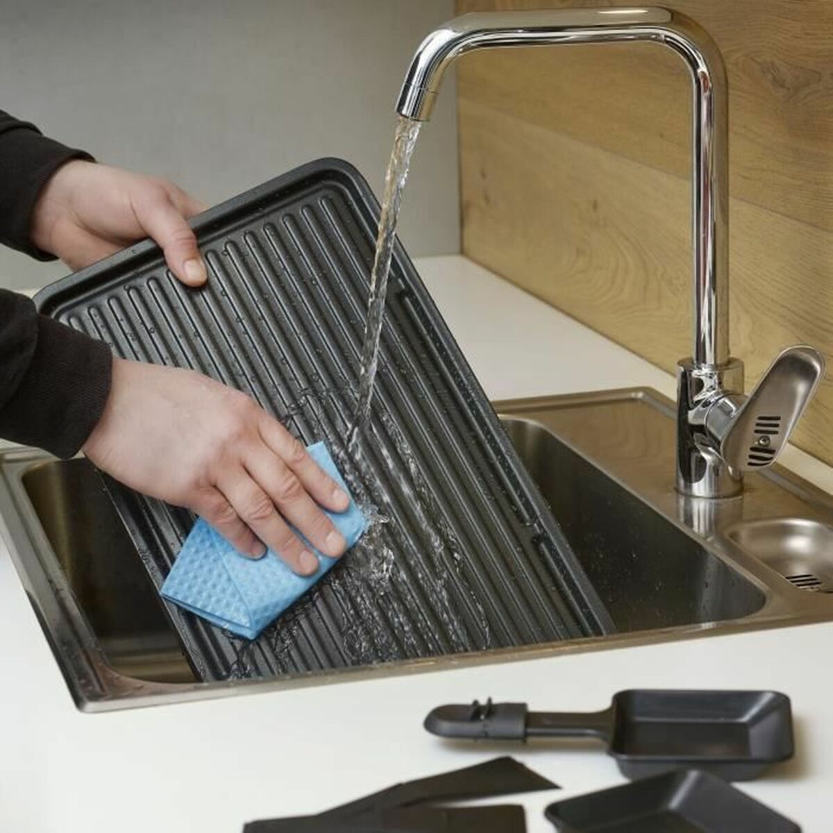 V6HF98171369886A7AF6B4E6E0C0F63647BR6283474P4