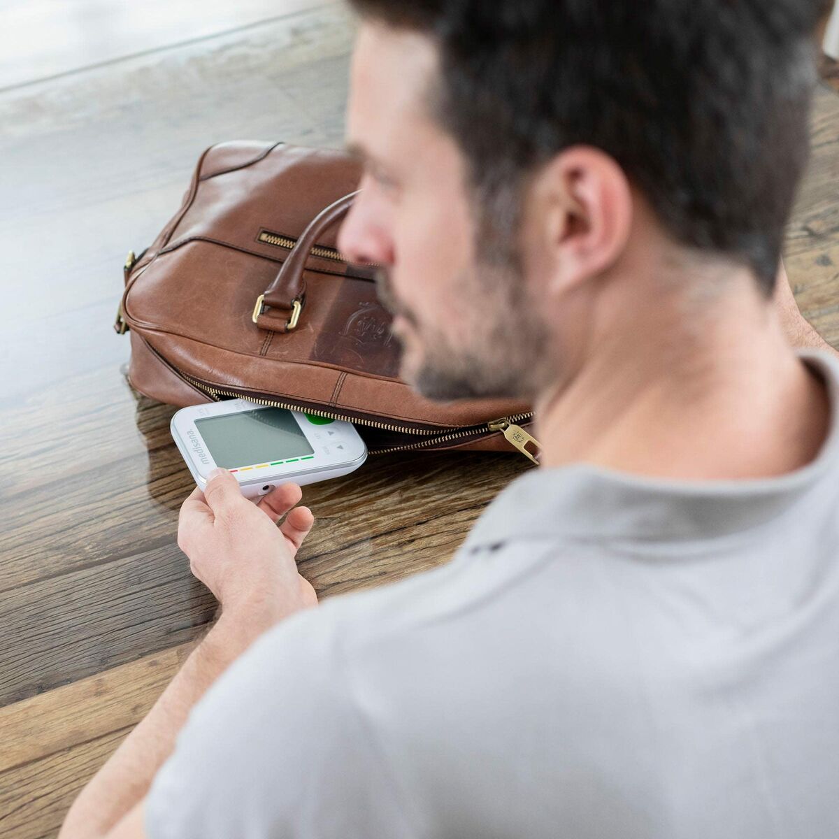 V5H9BE749FC33255049368EABD2B7FE0E8FR4097324P6