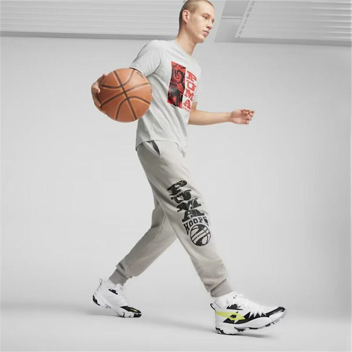 V3HF3474CD257B3C571303E8476B49E7B8BR4636713P5