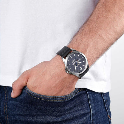 V5H814C02A01C925EBE46FCFB5D03D014C0R5594340P5