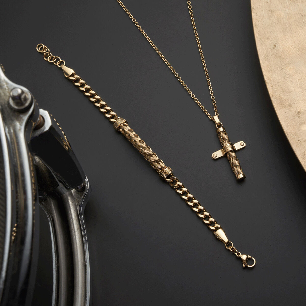 V2H3479749A61B1331D9B7FE6B89F7DA3ABR5752371P4