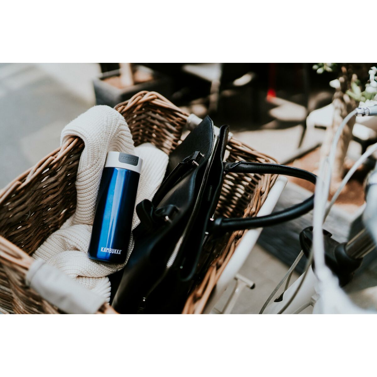 V2H366BF71505B76A5C30B12D01B15BC922R6704243P7