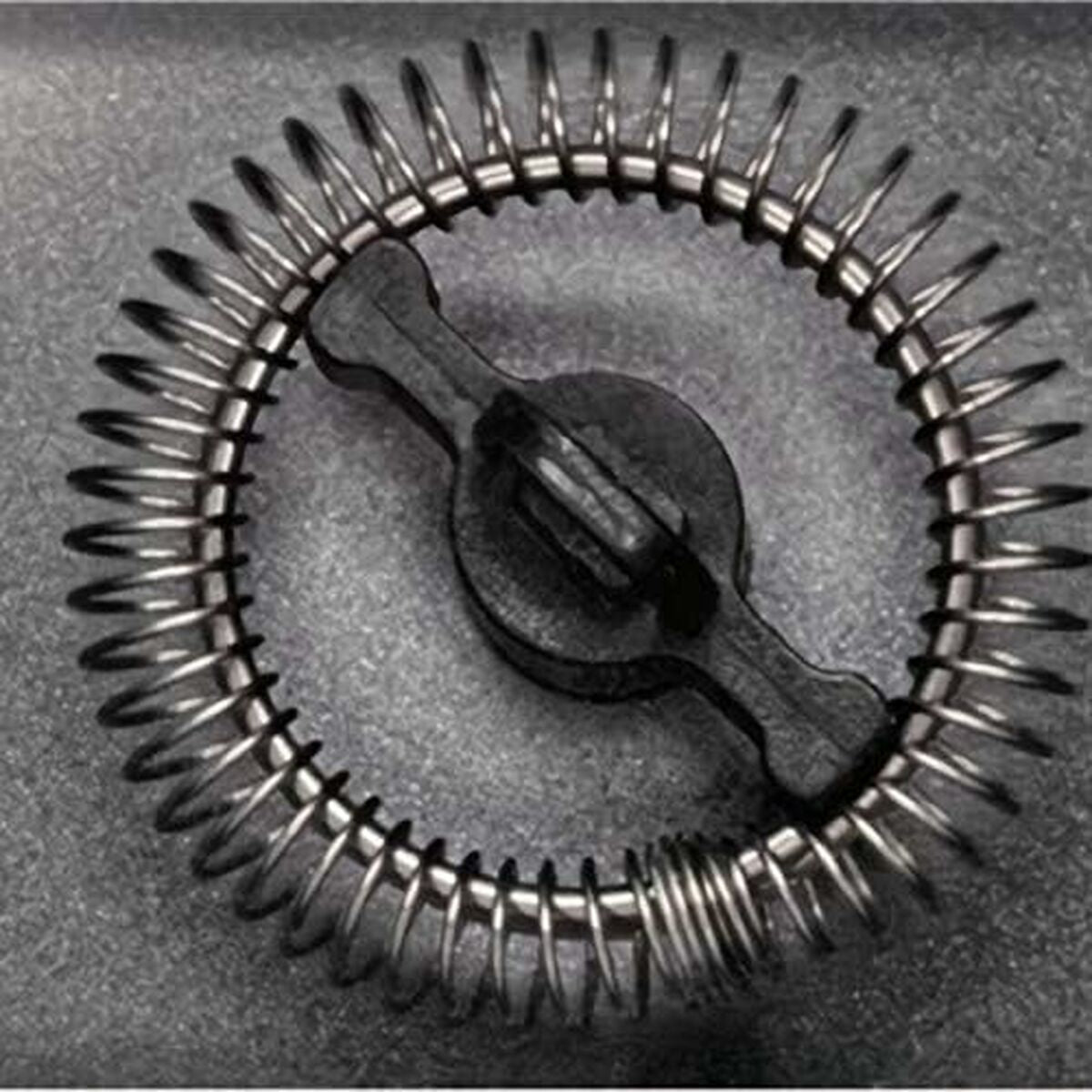 V4HE85C4780DCD2F8E29C11FC5E8DE6F526R4879150P2