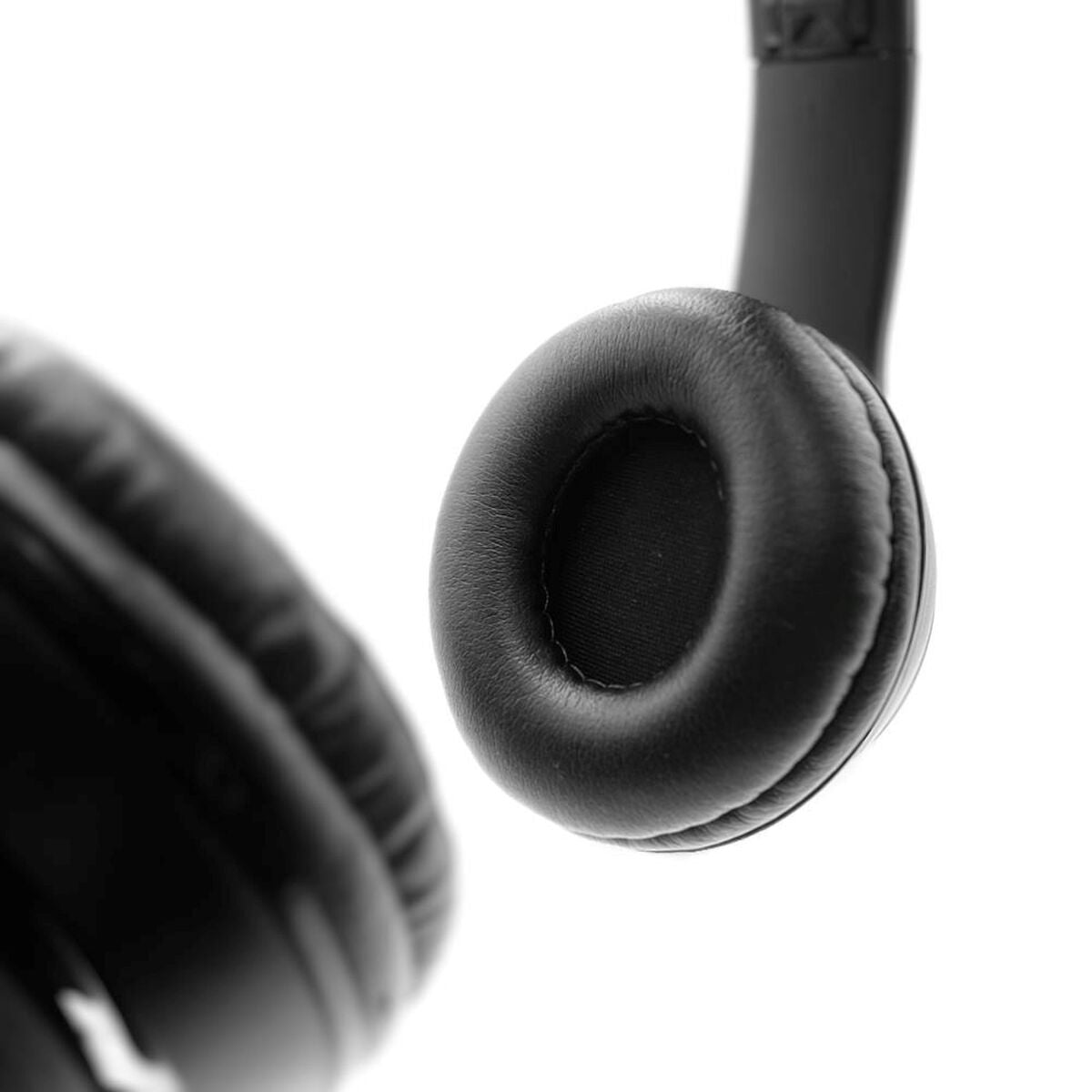 V7H75F70AF15D56B0396AD549221B0032CER3697055P9