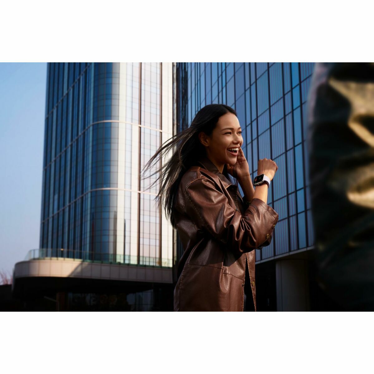 V2HE420AE0174E6398F645A72195A26B1D8R5828328P7