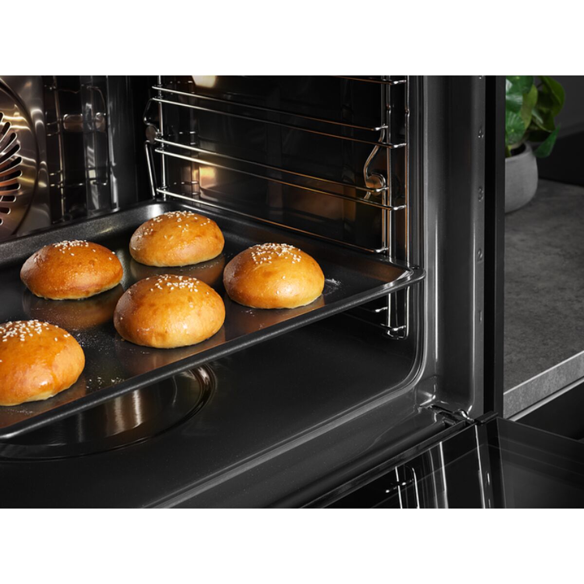 V5HCF1D38B9BAA30D932804C24AEABCAB5BR3884501P3