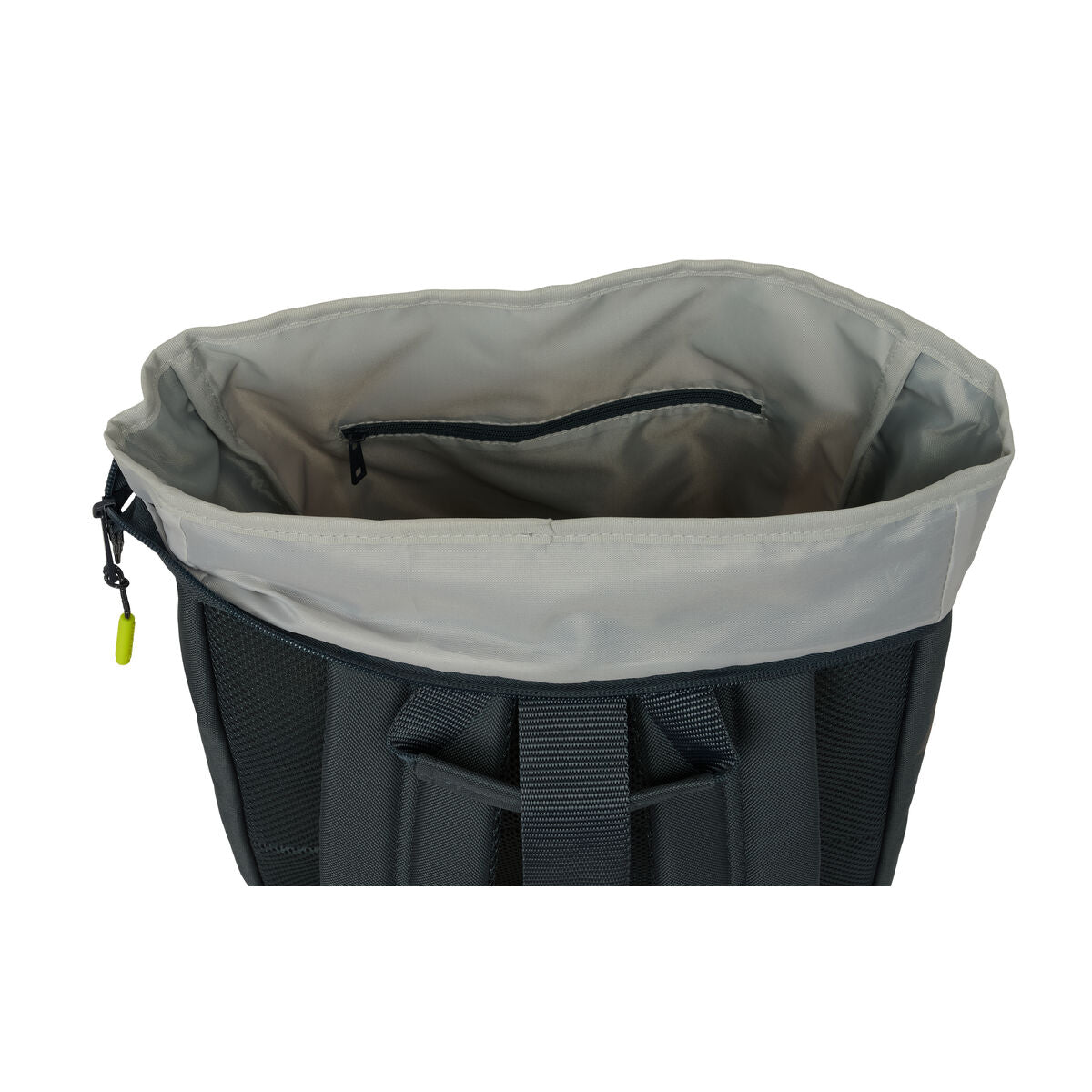 V4H681CBE70ED589EE4FE9272569EB4E15BR6130811P3