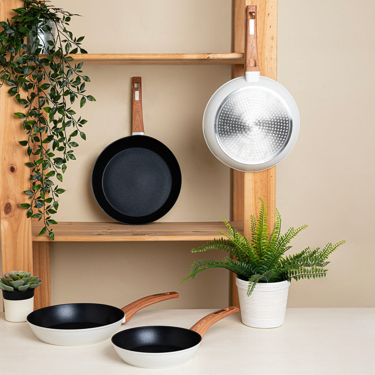 V8HCD6173608028B47E0CE79C713742A224R5339892P3