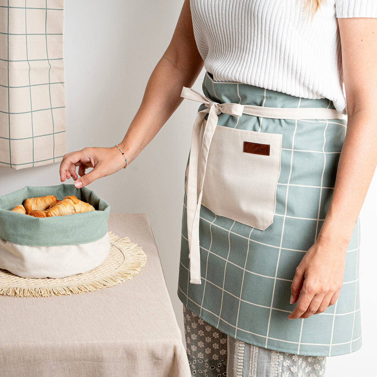 V5H462D846F5C9E93D3554AE0AB65068CE1R5341053P3