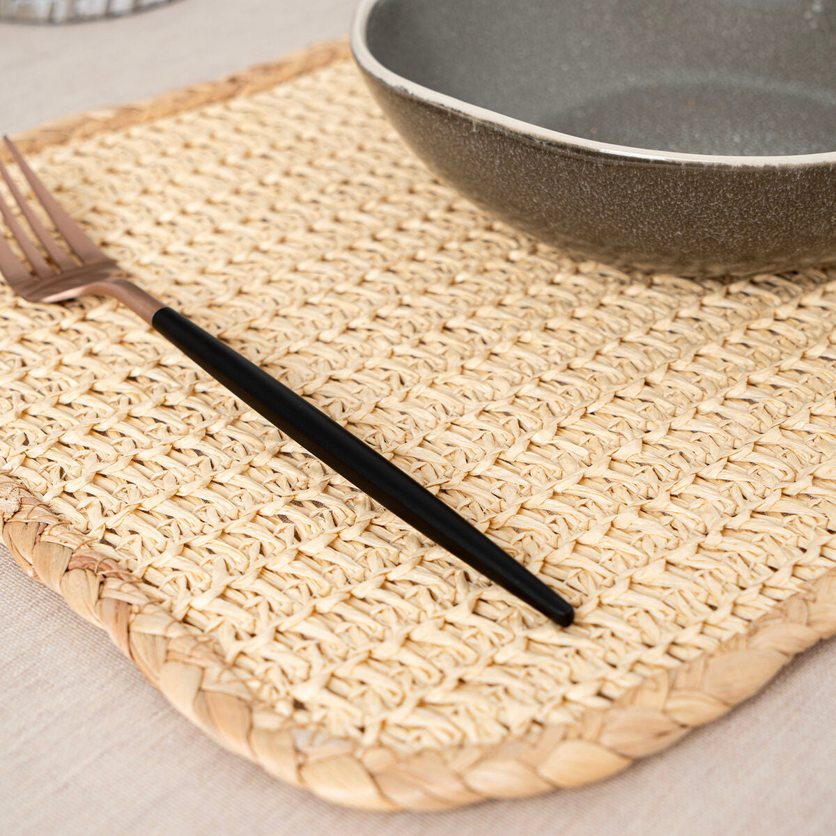 V4HACF1F84628F98661F30B784C9854E886R5181628P5