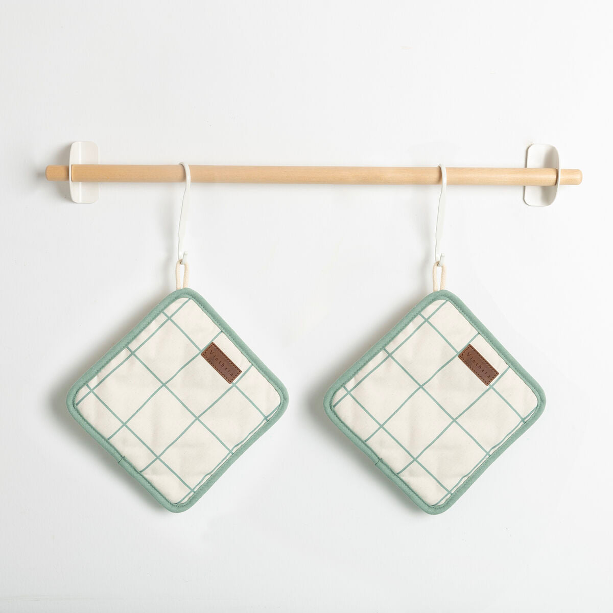 V4H690C8CC2B1817D1BFAED9E718E720CE8R5315743P2