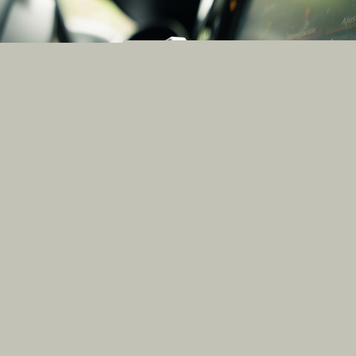 V9HD666FB34FF403713E8D9643782B968EFR4961800P9