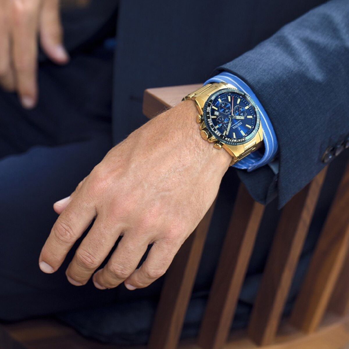 V5HD3D329E85F0415981D3F51B90CF53233R5756046P3