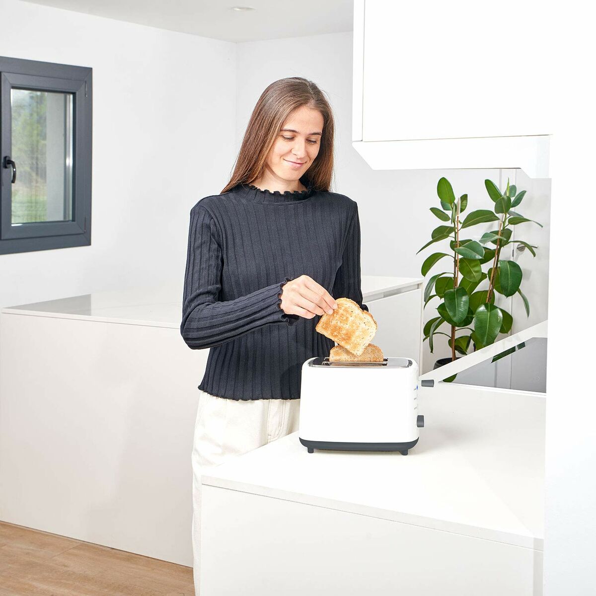 V9H71D5D898AE53793E84EE28FF8DFB531BR6406220P7