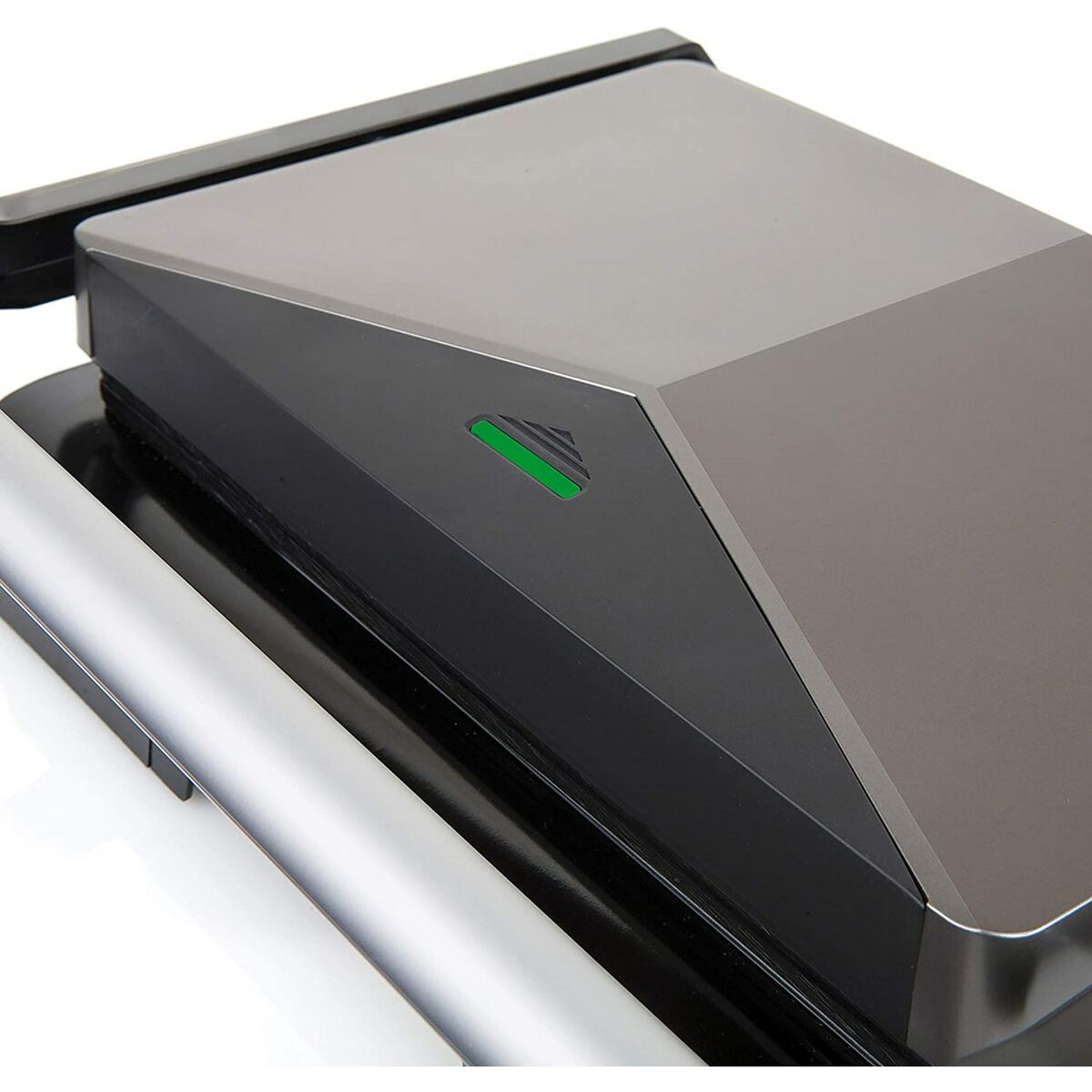 V6H30619C82CD213BB5E4FB0EBDE3309A31R4425403P8