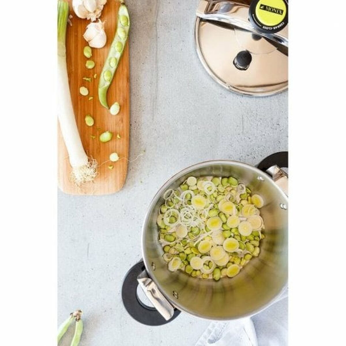 V3HD0B0FD7A6158960796AA639E9478A0E4R4302033P4