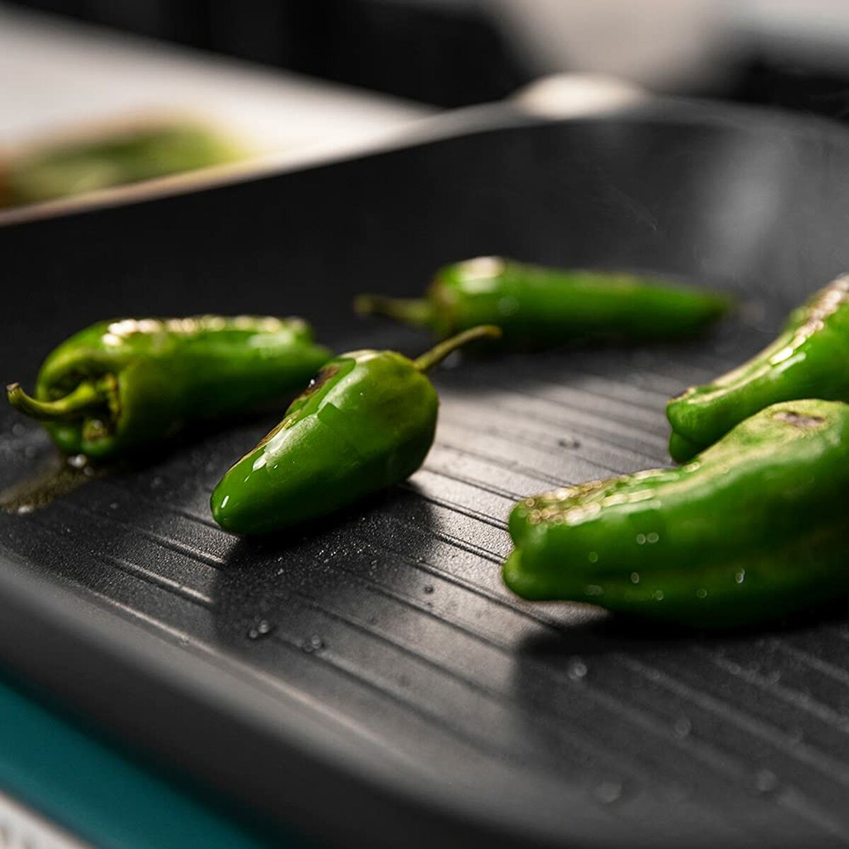 V14H9B11456DA4369FDEDE9E3C652E18581FR6599992P4