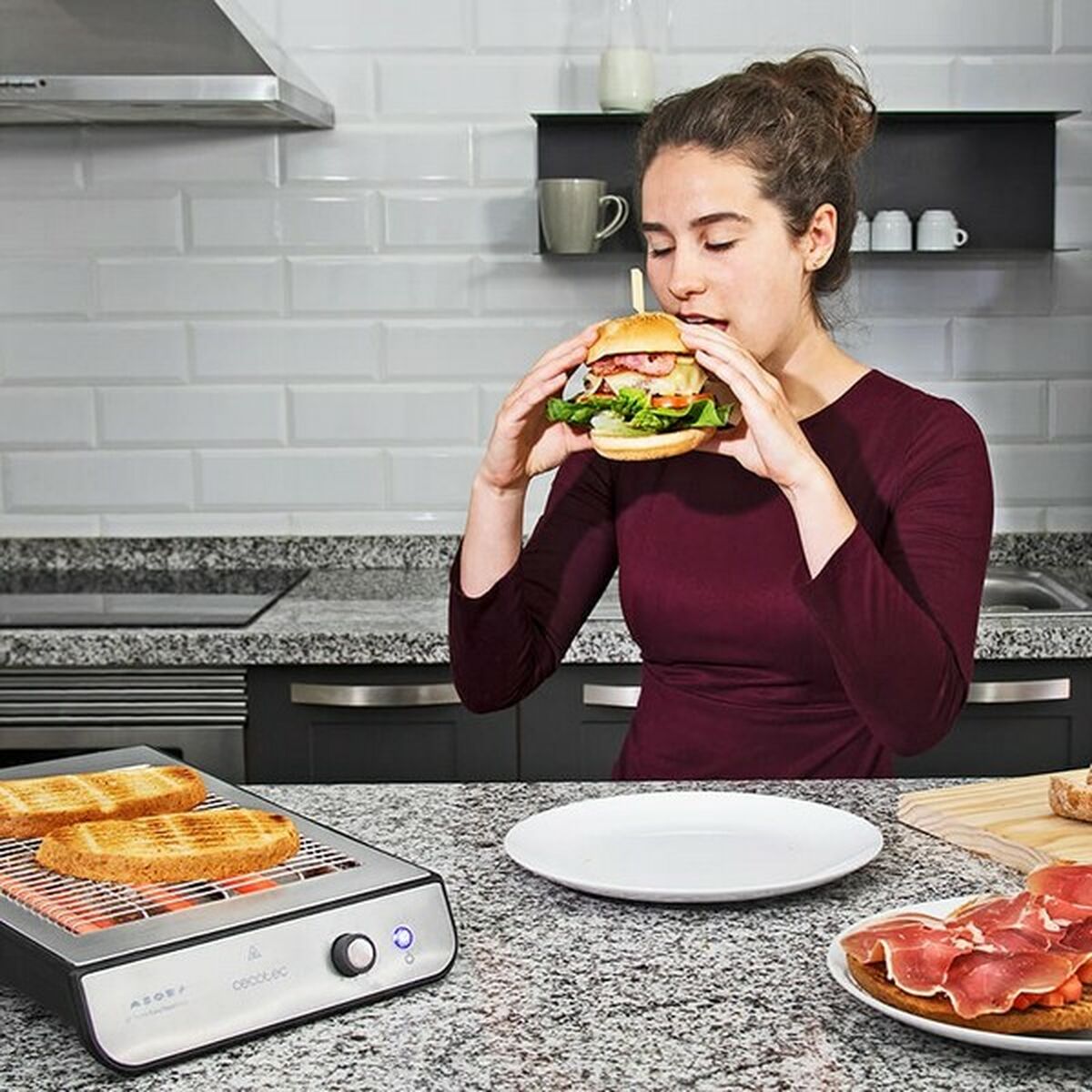 V11H89116E9A49B9023C5EDEC6C8FA3F5C02R3216951P3