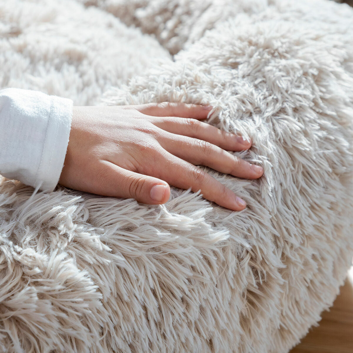 V6HE3B8F7A5F51E78373B48BFC844FC91ECR5434784P9