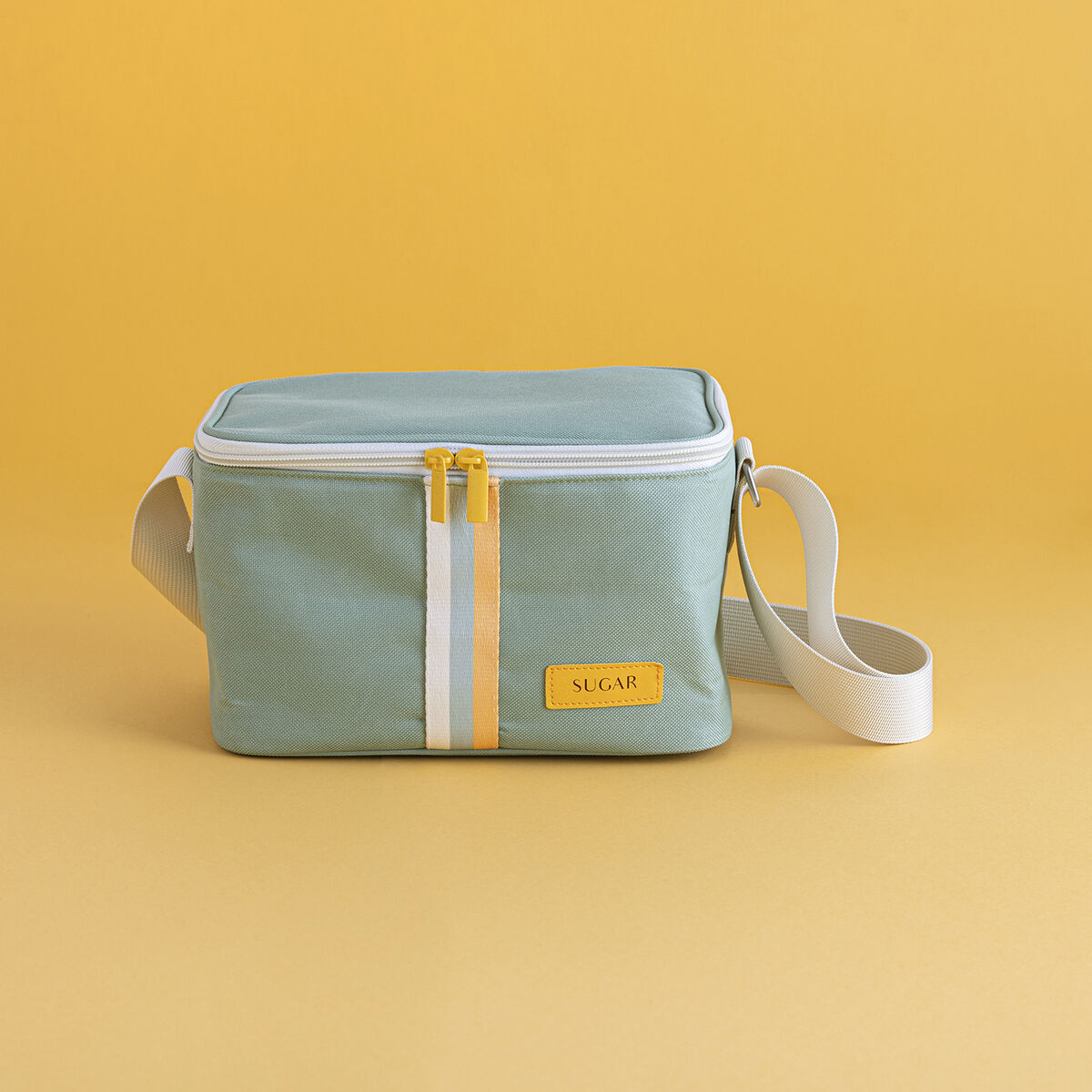 V3H4B4386B77E5079E90A337A464AEB1DB7R6282172P2