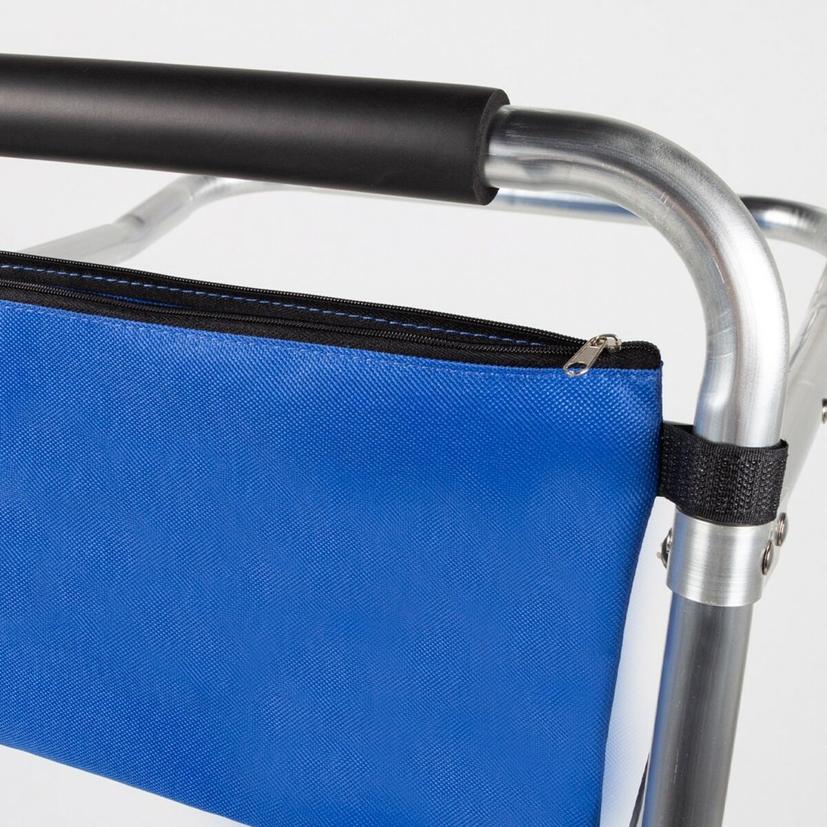 V2HBCDF9C7213C3EE2CD6ABD7D9F72B9546R5547393P7